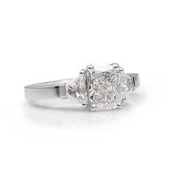 18ct White Gold Radiant 3 Stone Diamond Ring