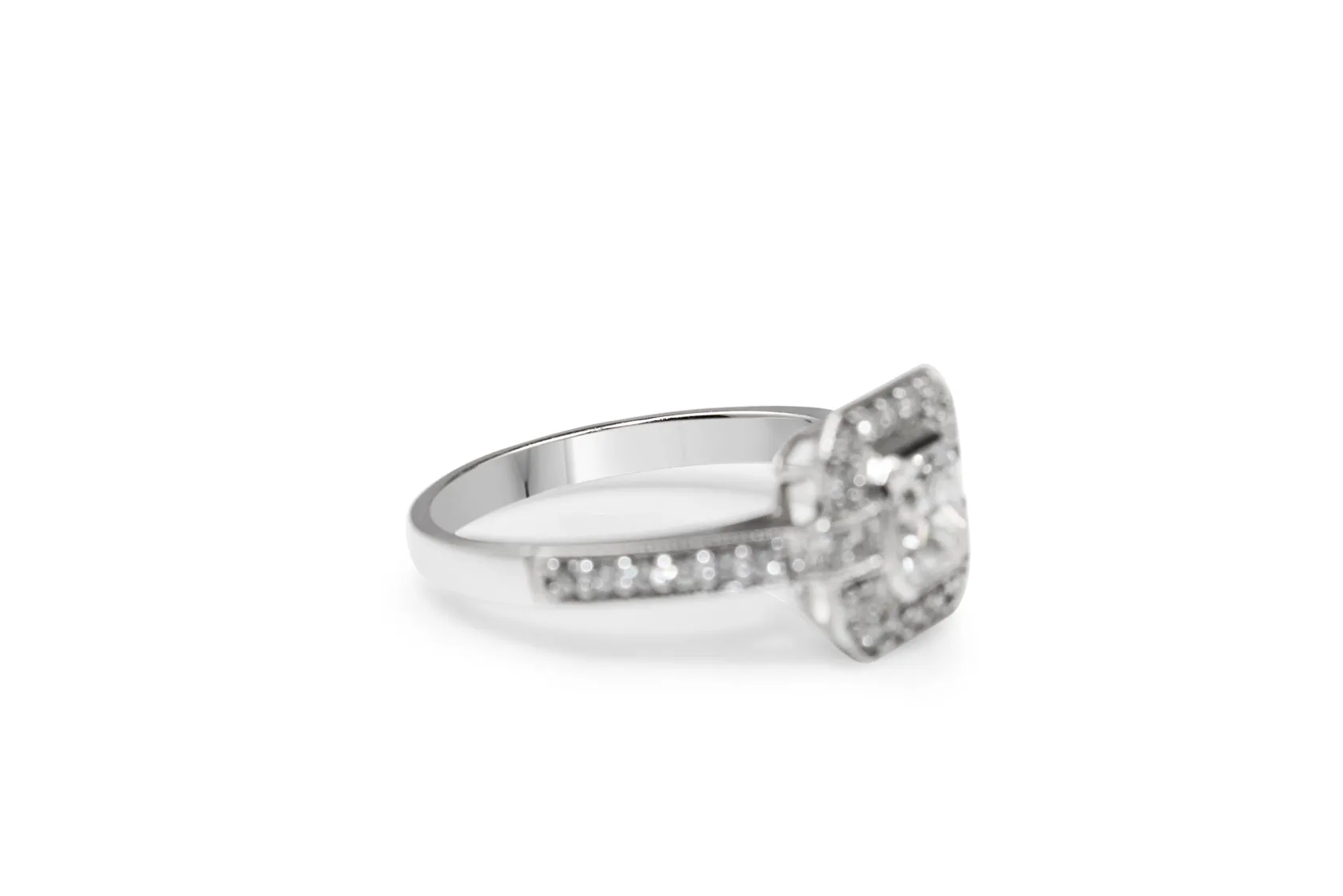 18ct White Gold Radiant Diamond Halo Ring