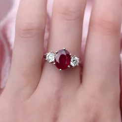 18ct White Gold Ruby and Diamond 3 Stone Diamond Ring