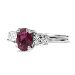 18ct White Gold Ruby and Oval Diamond 3 Stone Ring