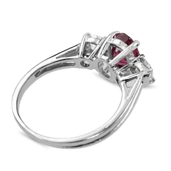 18ct White Gold Ruby and Oval Diamond 3 Stone Ring