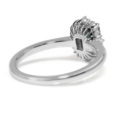 18ct White Gold Sapphire and Diamond Vintage Style Halo Ring