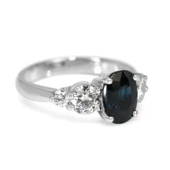 18ct White Gold Sapphire and Diamond 5 Stone Ring