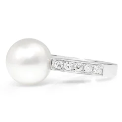 18ct White Gold South Sea 11mm Pearl and Diamond Ring
