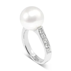18ct White Gold South Sea 11mm Pearl and Diamond Ring