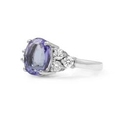 18ct White Gold Tanzanite and Diamond Ring