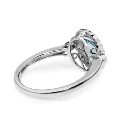 9ct White Gold Topaz and Diamond Daisy Style Ring