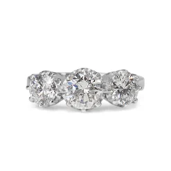 18ct White Gold Victorian Style 3 Stone Diamond Ring