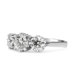 18ct White Gold Victorian Style 3 Stone Diamond Ring