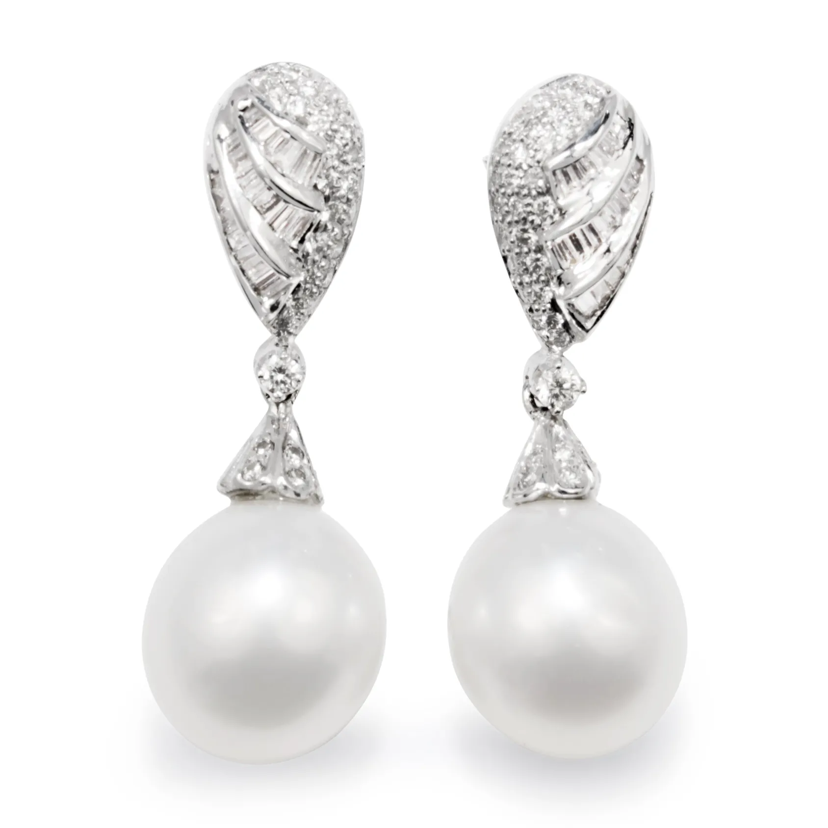 14ct White Gold Vintage Diamond 12mm South Sea Pearl Earrings