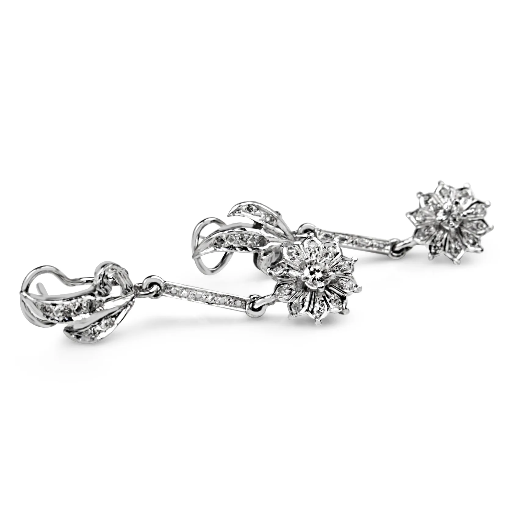18ct White Gold Vintage Diamond Drop Earrings