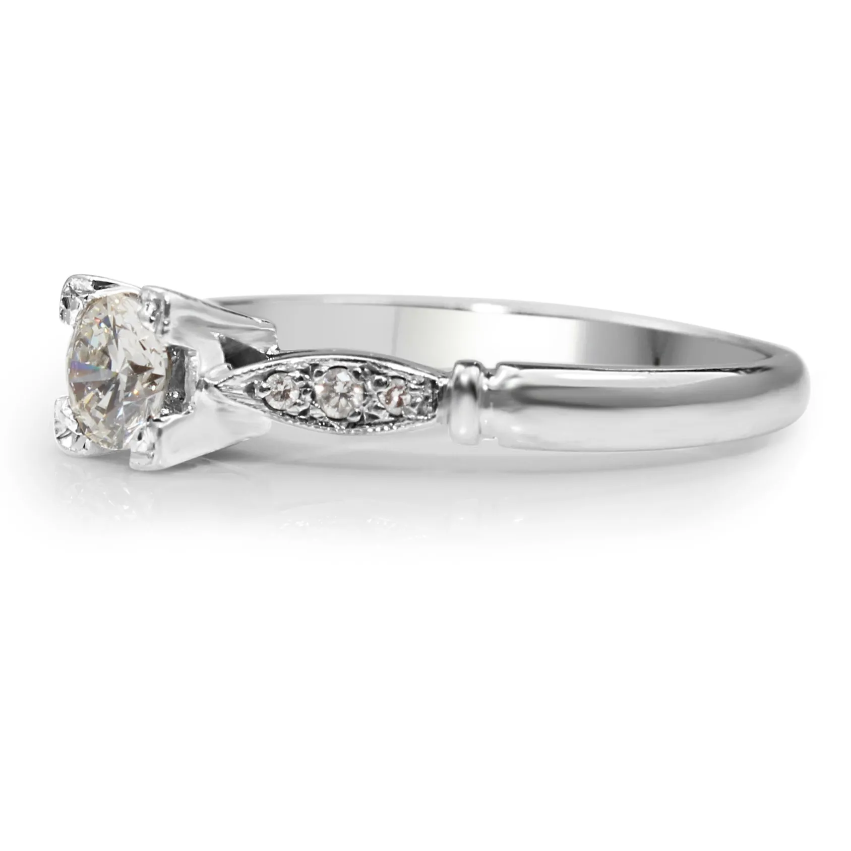 18ct White Gold Vintage Diamond Solitaire Ring