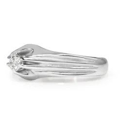 14ct White Gold Vintage Diamond Ring