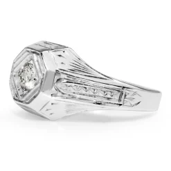 18ct White Gold Vintage Diamond Ring