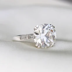 18ct White Gold Vintage Old Cut Diamond Solitaire Ring