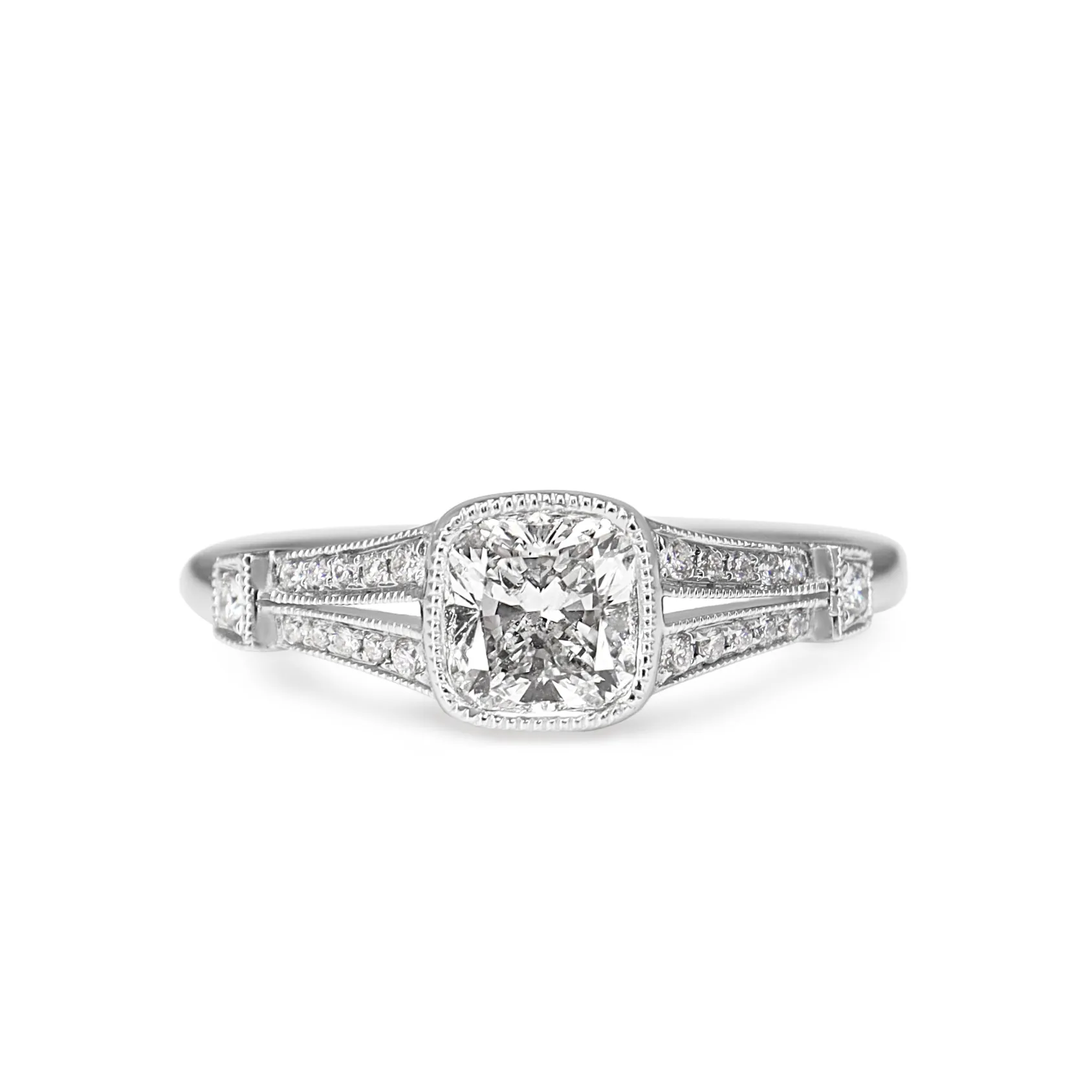 18ct White Gold Vintage Style Cushion Diamond Ring
