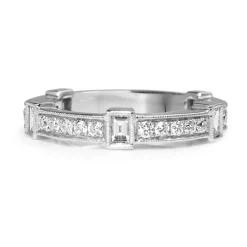 18ct White Gold Vintage Style Diamond Band