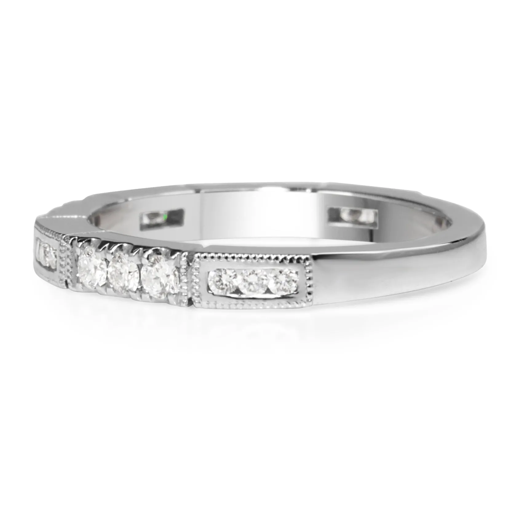 18ct White Gold Vintage Style Diamond Band