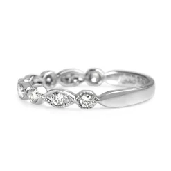 9ct White Gold Vintage Style Diamond Band