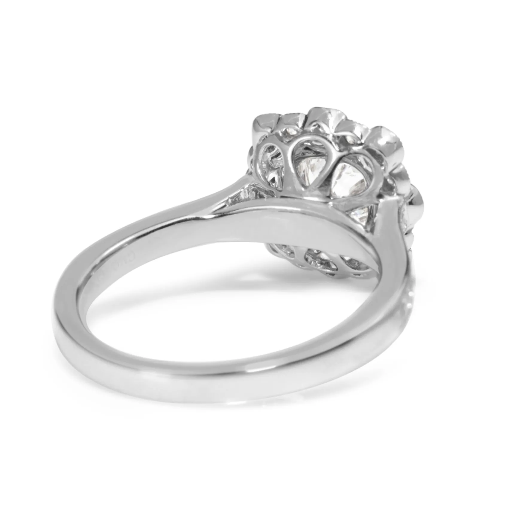 18ct White Gold Vintage Style Diamond Halo Ring