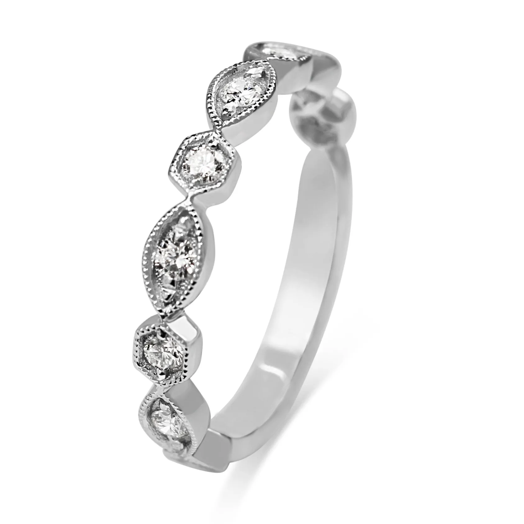 18ct White Gold Vintage Style Diamond Band Ring