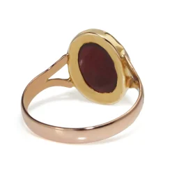 9ct Yellow / Rose Gold Antique Cabochon Garnet Ring
