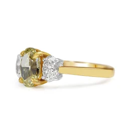 18ct Yellow and White Gold Yellow and White Oval Diamond Ring
