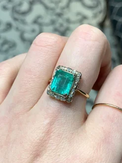 18ct Yellow and White Gold Emerald and Single Cut Diamond Vintage Ring