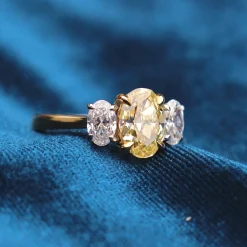 18ct Yellow and White Gold Yellow and White Oval Diamond Ring