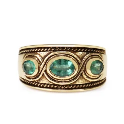 9ct Yellow Gold 3 Stone Emerald Vintage Style Ring