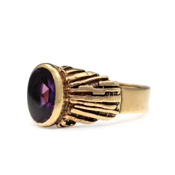 9ct Yellow Gold Amethyst Ring