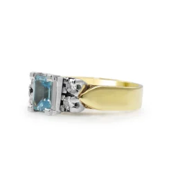 18ct Yellow Gold and Palladium Aquamarine and Diamond Ring