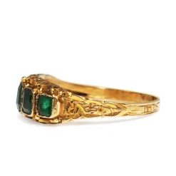 15ct Yellow Gold Antique 5 Stone Green Garnet Ring
