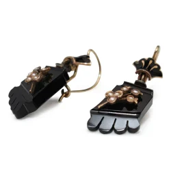 14ct Yellow Gold Antique Onyx and Pearl Earrings