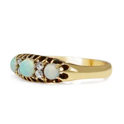 18ct Yellow Gold Antique Opal 3 Stone Old Cut Diamond Ring