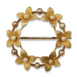 15ct Yellow Gold Antique Seed Pearl Floral Wreath Brooch