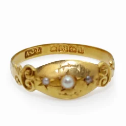 18ct Yellow Gold Antique Seed Peal Ring