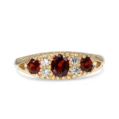 9ct Yellow Gold Antique Style 3 Stone Garnet and Diamond Ring