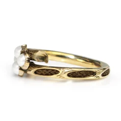 9ct Yellow Gold Antique Victorian Mourning Ring with Pearls