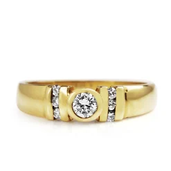 18ct Yellow Gold Bezel and Channel Set Diamond Ring