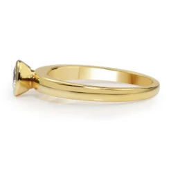 18ct Yellow Gold Bezel Diamond Ring
