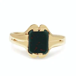 9ct Yellow Gold Bloodstone Signet Ring