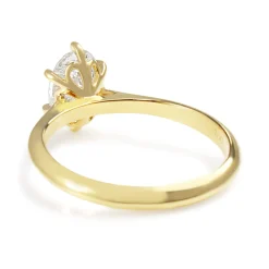 18ct Yellow Gold 1.05ct Oval Diamond Solitaire Ring