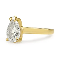 18ct Yellow Gold 2.02ct Pear Diamond Solitaire Ring