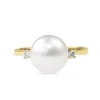 18ct Yellow Gold Cultured Pearl and Diamond 3 Stone Ring