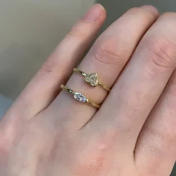 18ct Yellow Gold East West Marquise Solitaire Ring