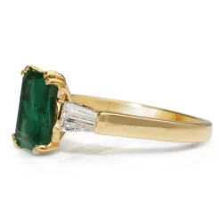 18ct Yellow Gold Emerald and Diamond Ring
