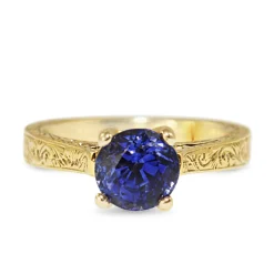 18ct Yellow Gold Engraved Sapphire Solitaire Ring