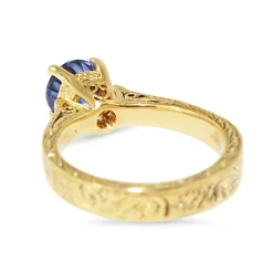 18ct Yellow Gold Engraved Sapphire Solitaire Ring