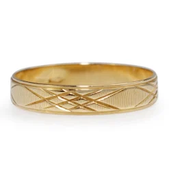 18ct Yellow Gold Engraved Vintage Wedding Band